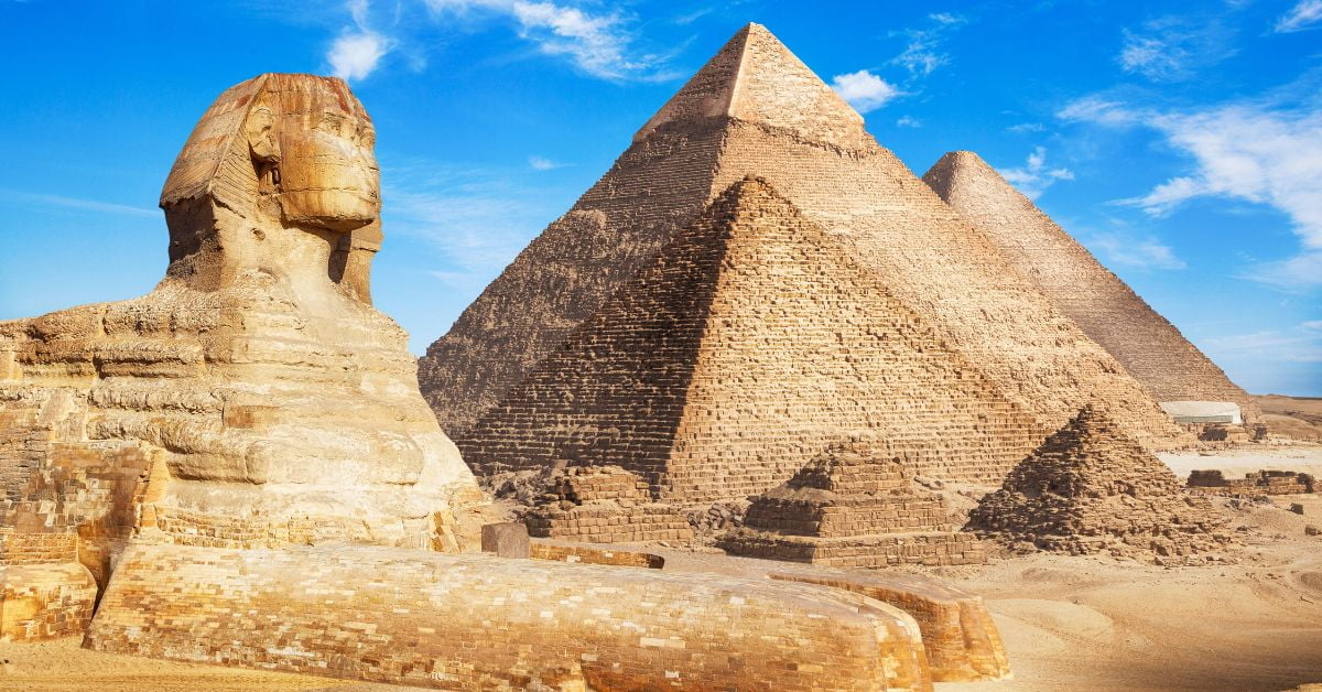 The Great Pyramids of Giza and the Sphinx