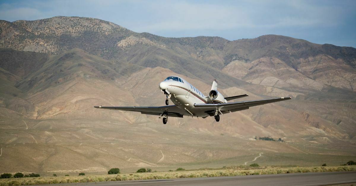 Offsetting Jet Charter Emissions