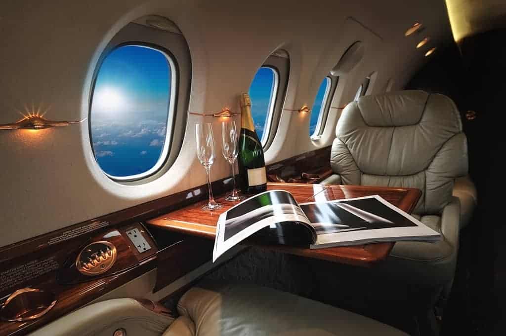 Why its Best to Fly Via a Private Aircraft