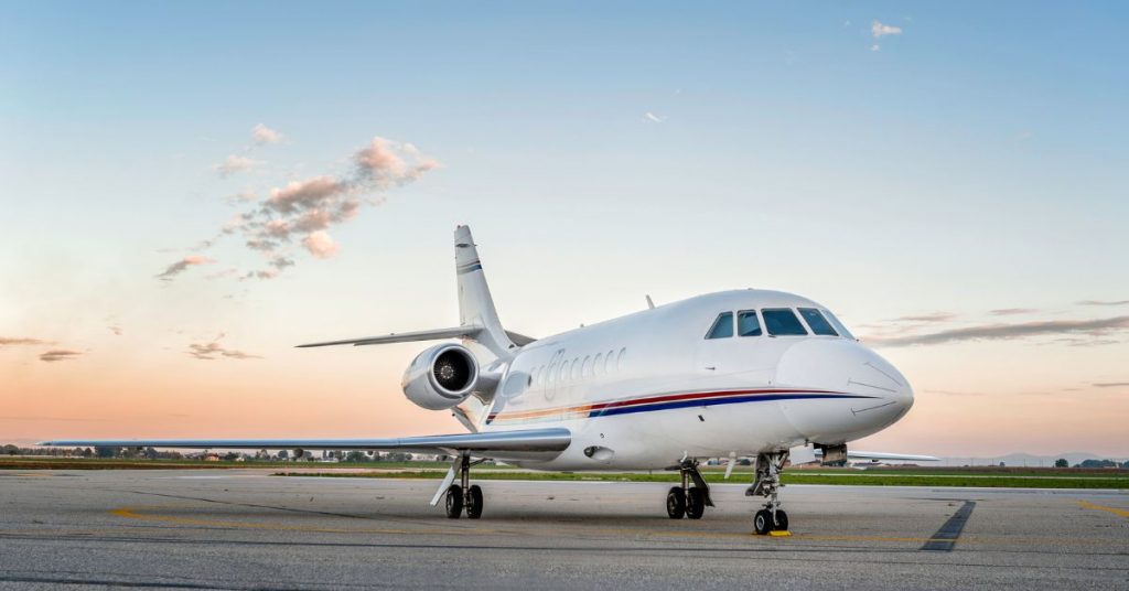 private jet charter 2
