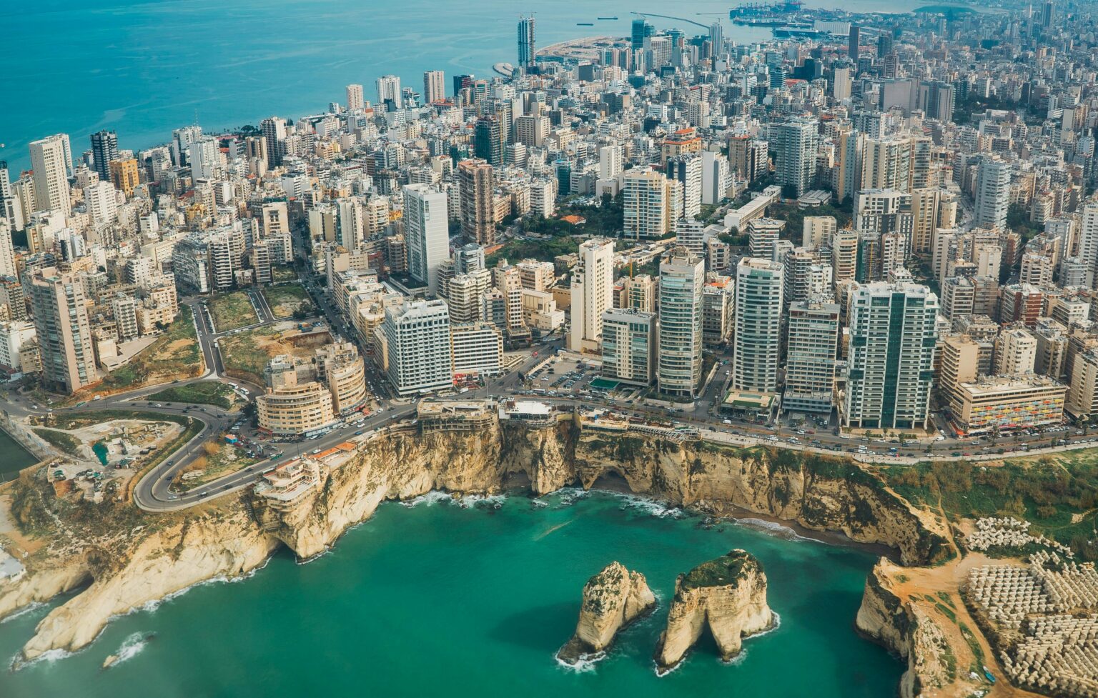 Beirut Rafic Hariri International Airport (BEY / OLBA): the Beirut coastline from the air