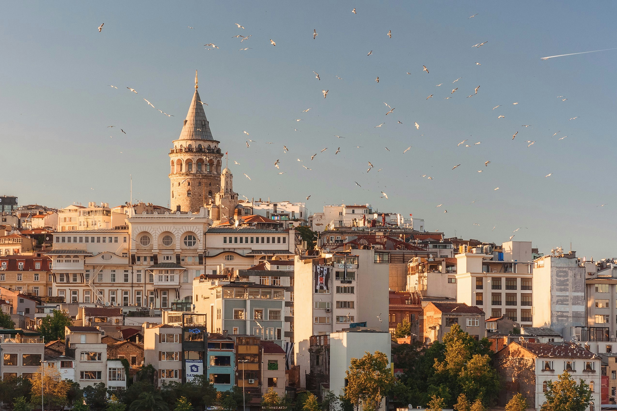 Dubai to Istanbul Private Jet Charter: Dubai to Istanbul by private aircraft