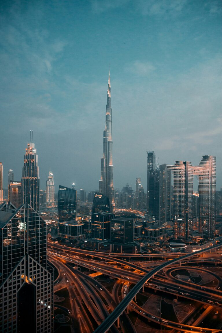 Cairo to Dubai Private Jet Charter: Cairo to Dubai by private aircraft