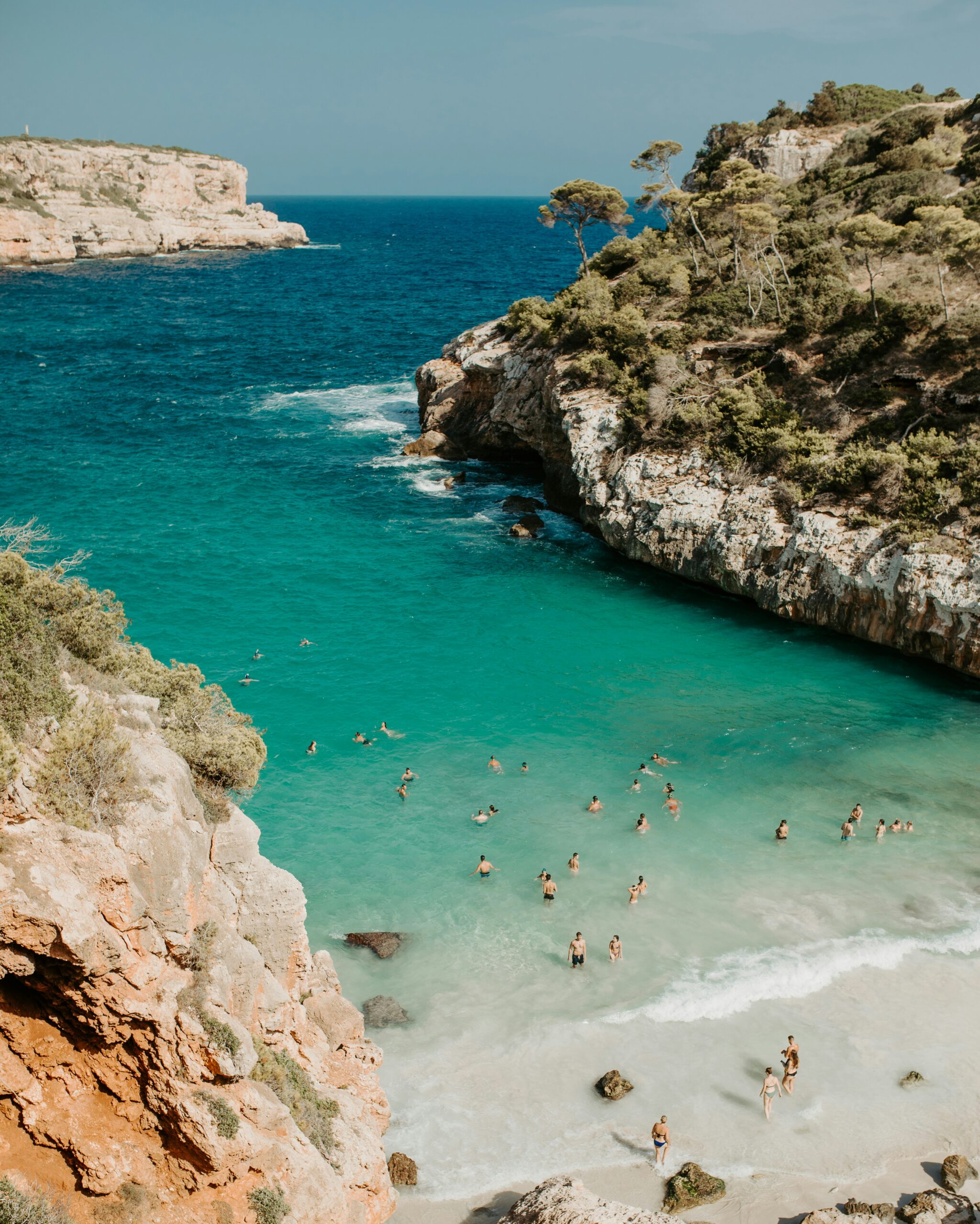 London to Mallorca Private Jet Charter: London to Mallorca by private aircraft